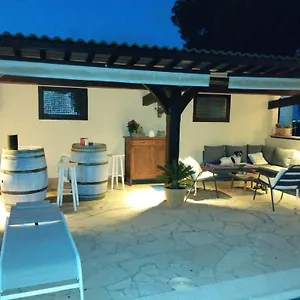 Costera Bed & Breakfast